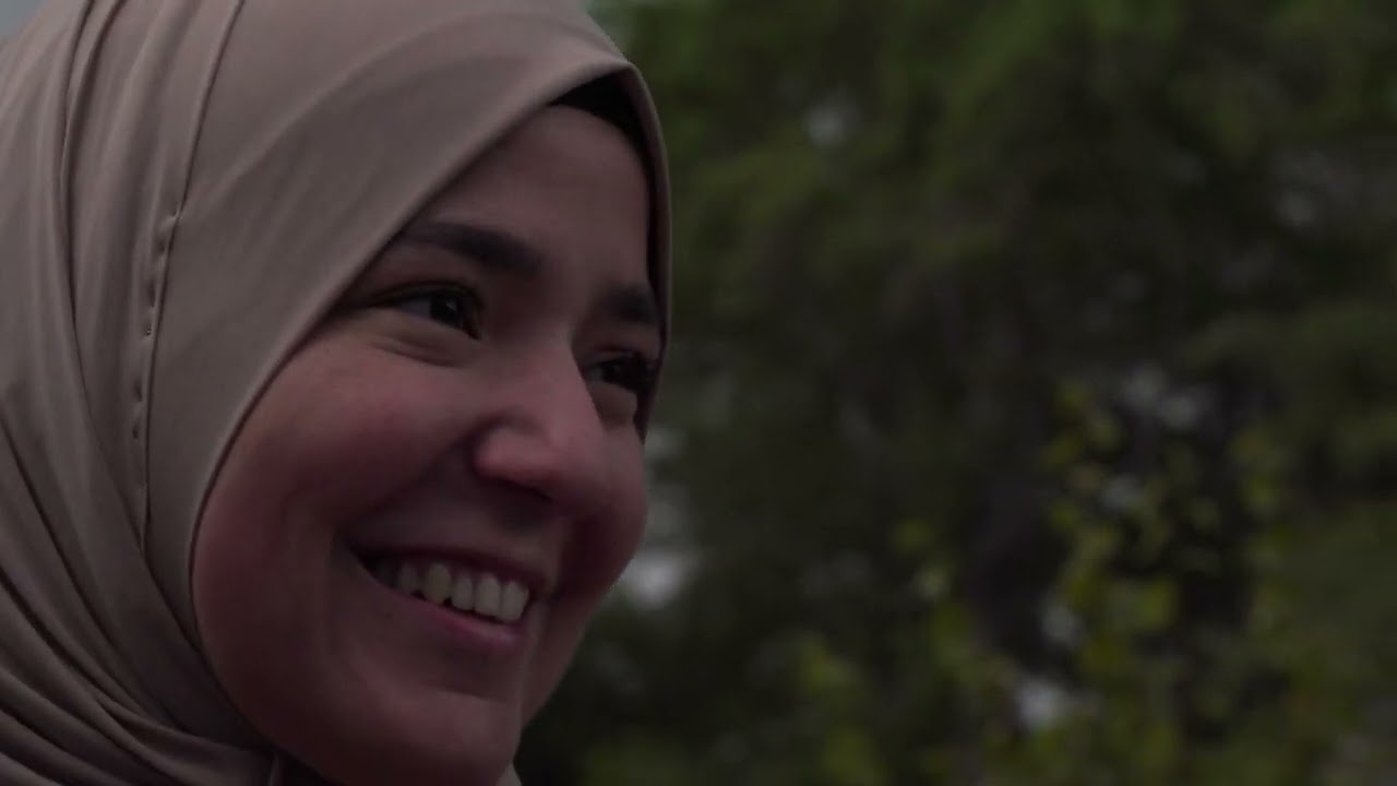 Cansu laat je locatie Eefde zien
