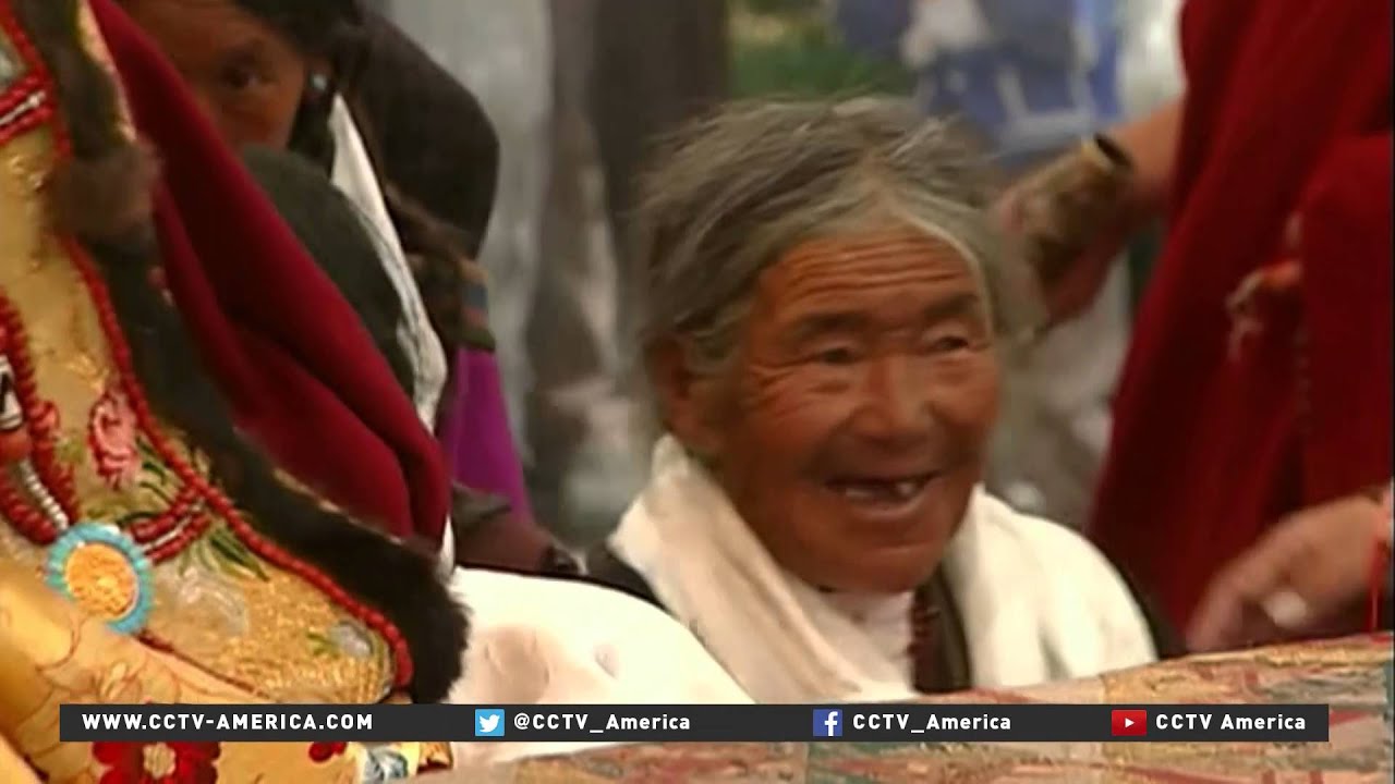 Tibet celebrates anniversary of Panchen Lama's enthronement