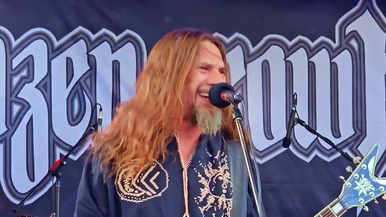 SUR AUSTRU- Arătarea/Strânsura (live at Top T Buzău Rock Fest RO sep2024)