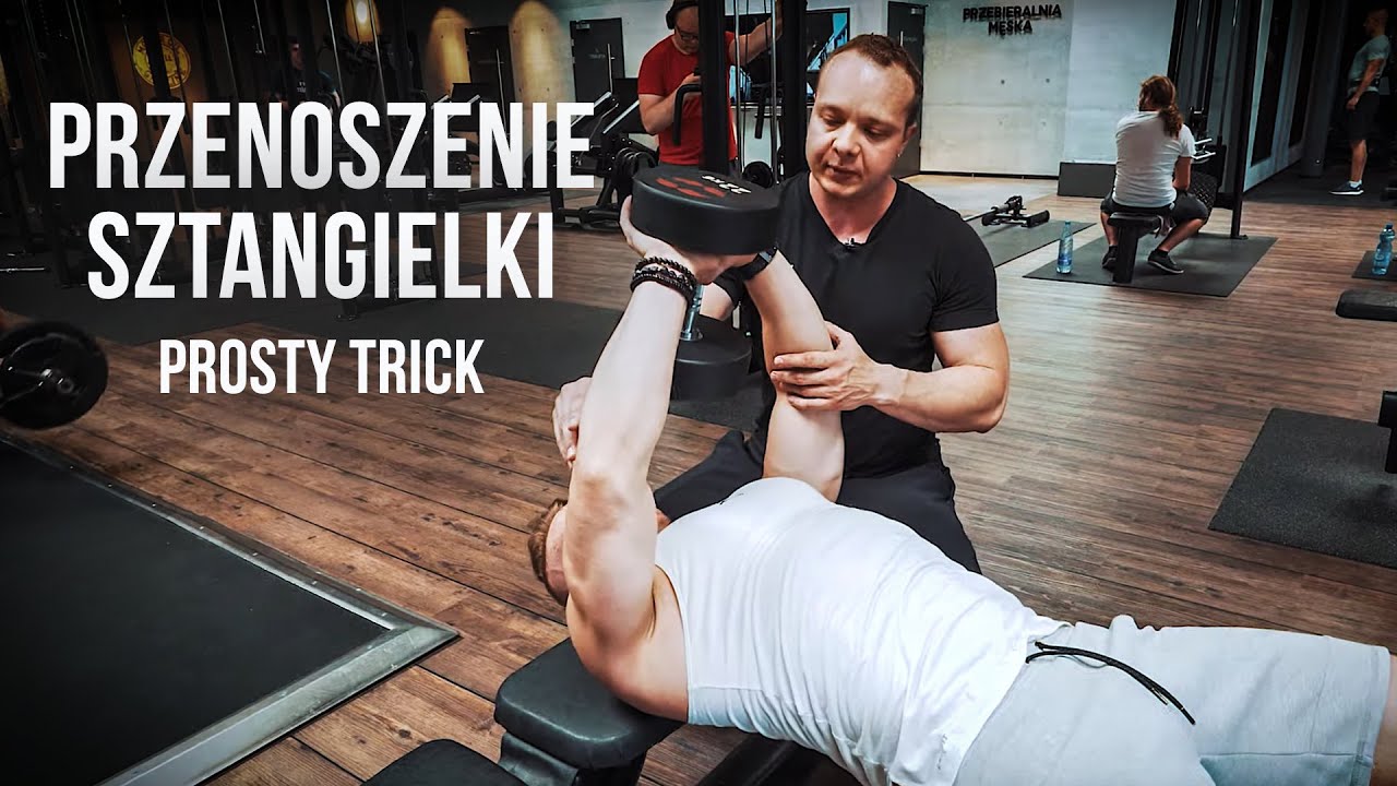 PRZENOSZENIE SZTANGIELKI - NA KLATĘ CZY PLECY?