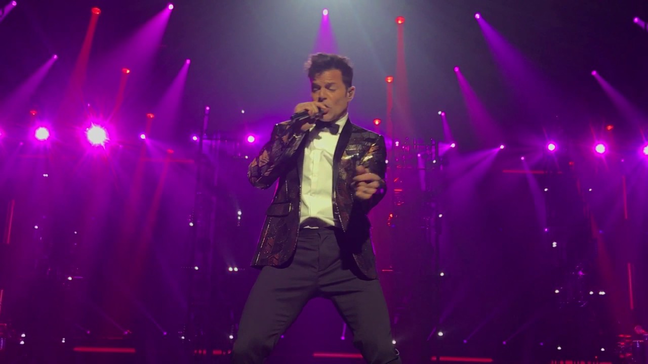 Ricky Martin - This is Good - Concert - Living La Vida Loca - July 2017