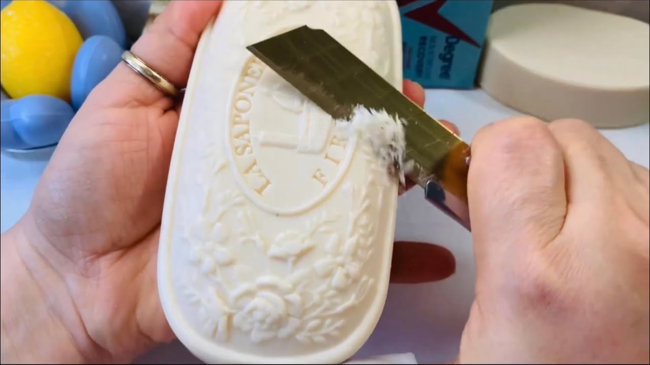 CUTTING BAR SOAPS: 💐🫶🏻