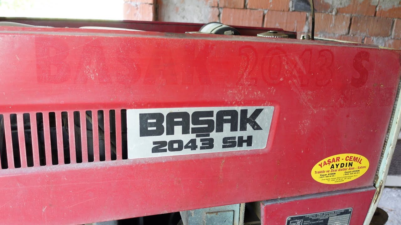 Başak 2043SH Traktöre Yağ Bakımı Yapıyoruz! Traktör Yağ Mazot Filtresi Değişimi Nasıl Yapılır?