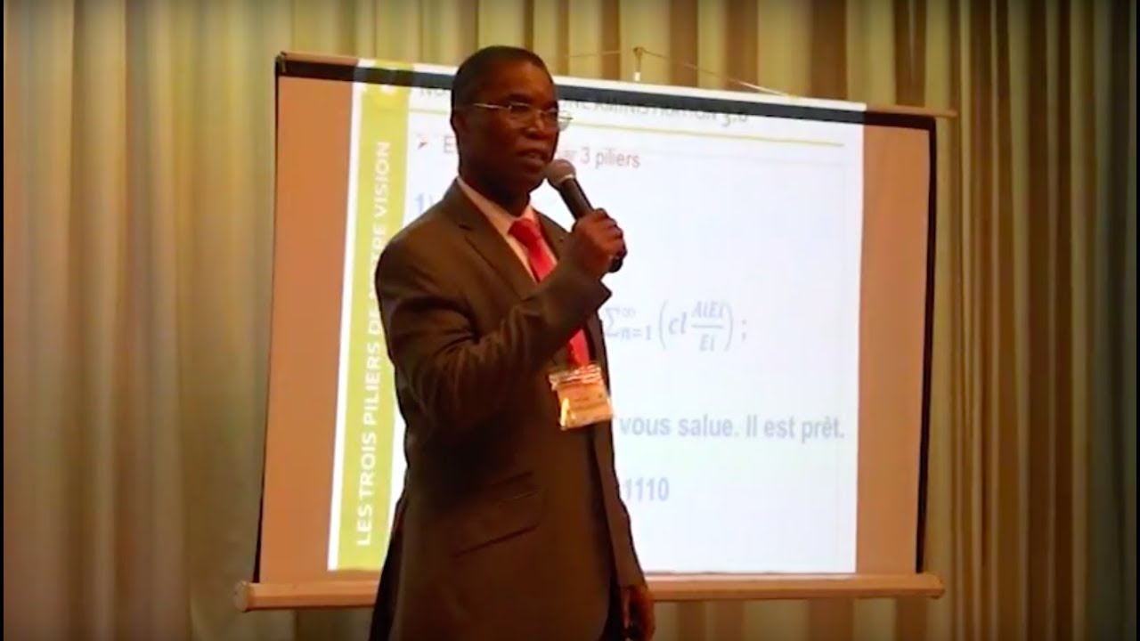 Rêvons l'administration 3.0 | Ibrahim LOKPO | TEDxYamoussoukro