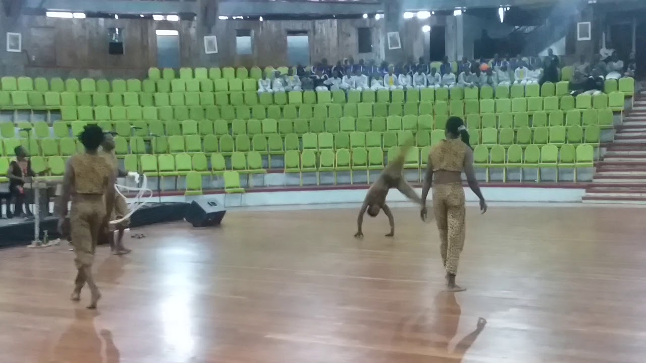 BomasofKenya acrobats