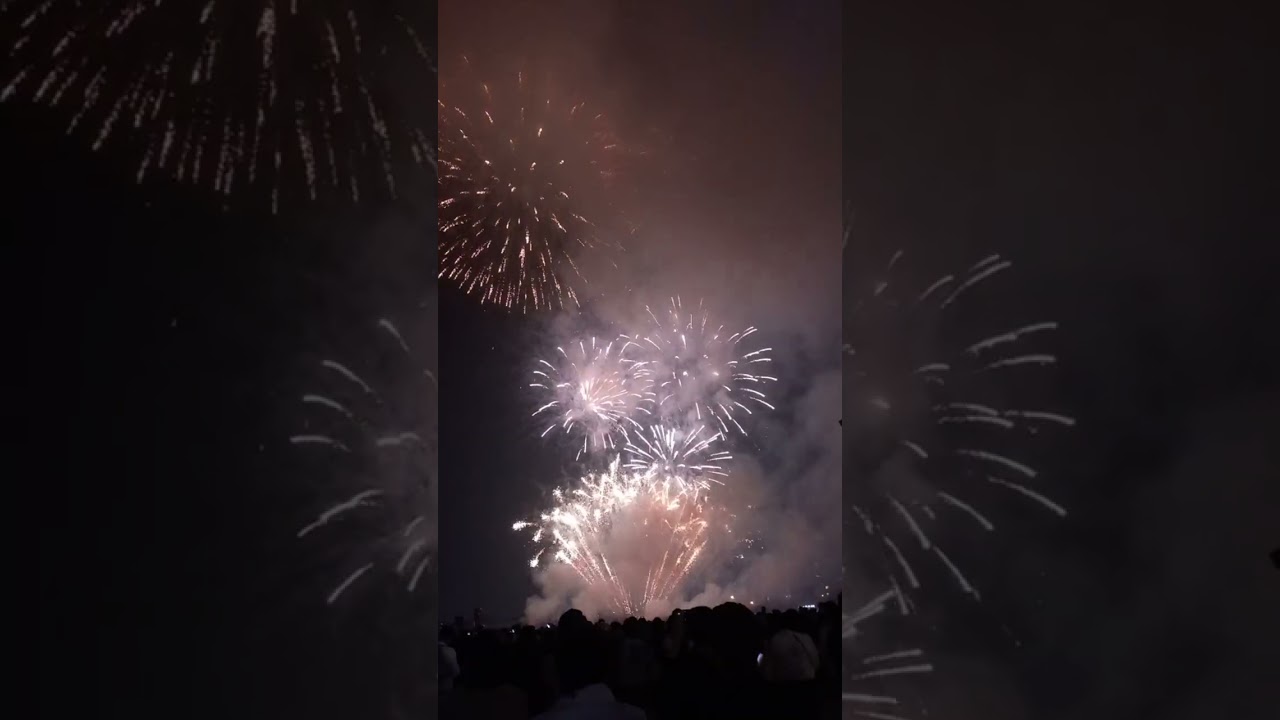 Chúc Mừng Năm Mới 2026,pháo hoa Gia Lâm