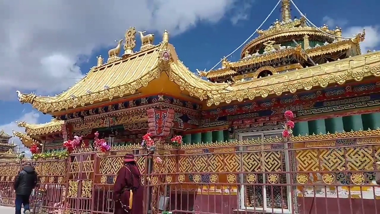 中国 藏族地区 色达五明佛学院 The largest Tibetan Buddhist Institute in the world