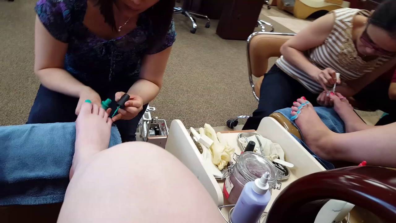 1ST PEDICURE VLOG~
