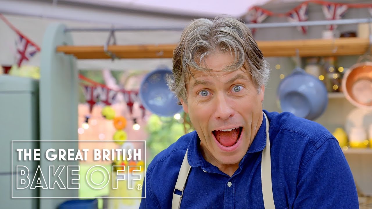 John Bishop bakes the BEST choux of his life | The Great Stand Up To Cancer Bake Off