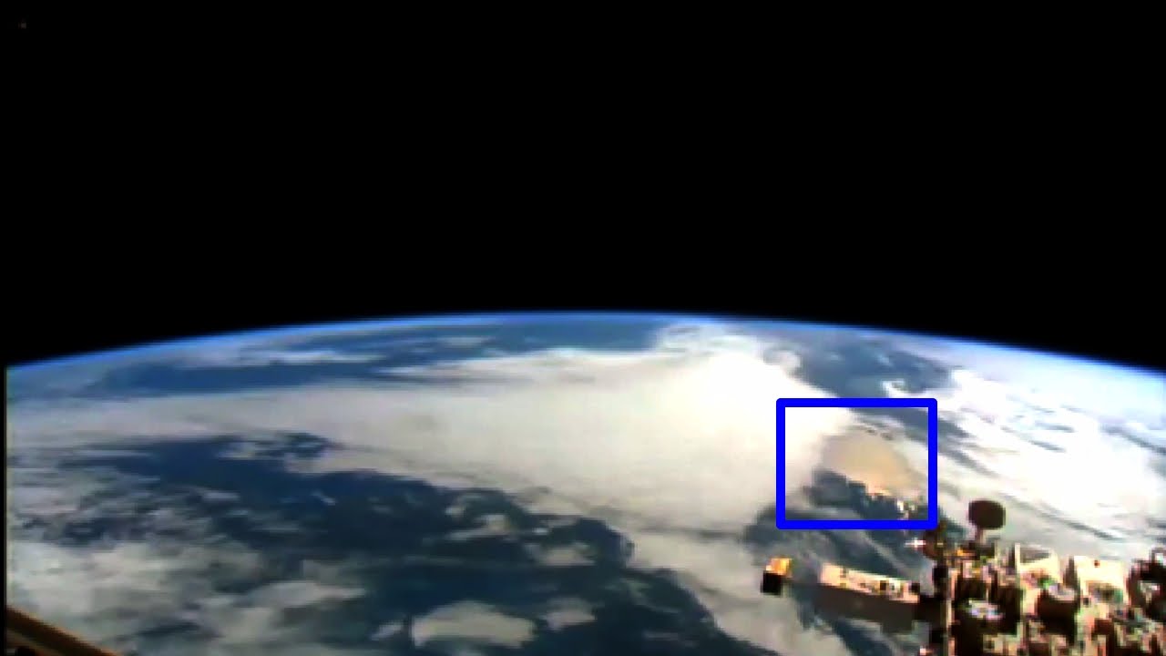 Alien Evidence! Nasa sighting Giant UFO Extraterrestrial Space ship. ISS Live feed 2015