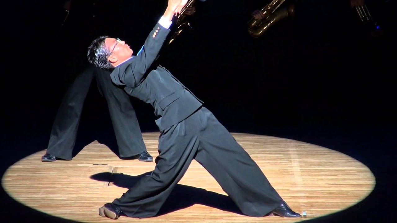 東京大学運動会応援部 演舞 「伝統の勝利の拍手」 (2013.08.10.第52回七大戦演舞会 B)