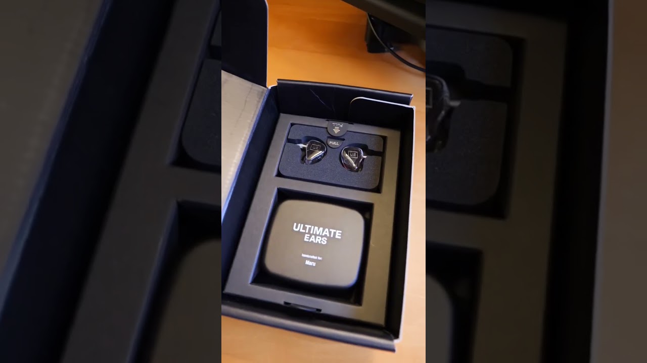 We love this unboxing video 👂🔥