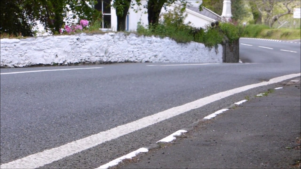 Isle of Man TT 2015 - bottom of barregarrow - Full-HD