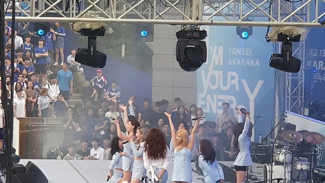 2019 연세대 아카라카AKARAKA TWICE(트와이스) 'Heart Shaker'