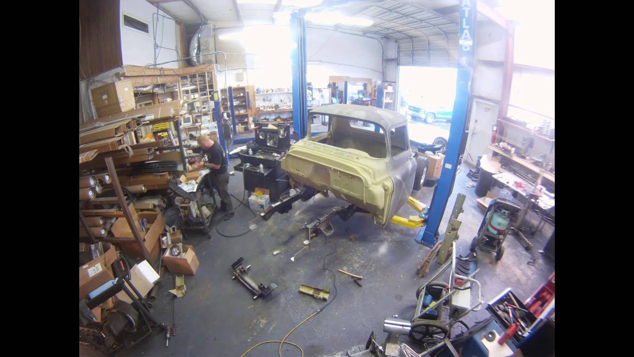 Porterbuilt timelapse on 59 Chevy Apache