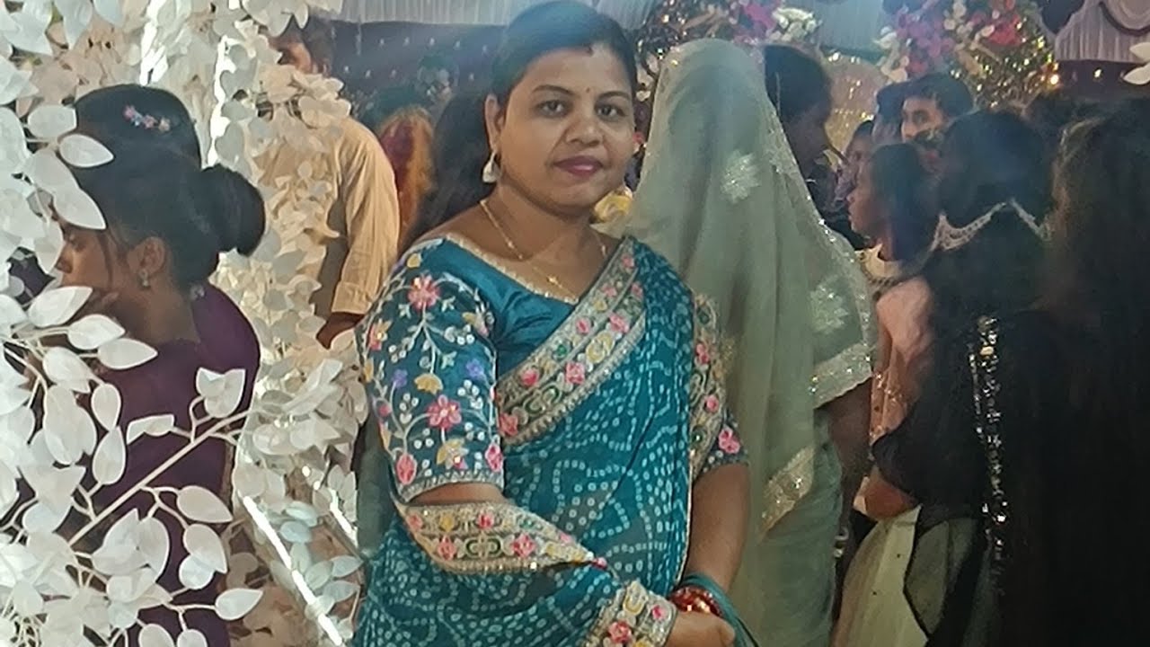 ଶାଢ଼ୀ ପିନ୍ଧା ଦେଖିକରି ମୋତେ ଲାଗିଲା🤔 ବିହାରୀ ବିହାଘର ଆସିଚେ #Poonam sundargadi vlog.