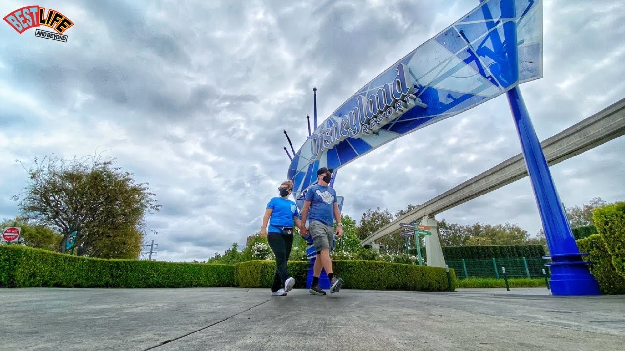 A Very Long Earth Day Walk Around Disneyland Resort.. Update, Ride Testing, Downtown Disney & Merch!