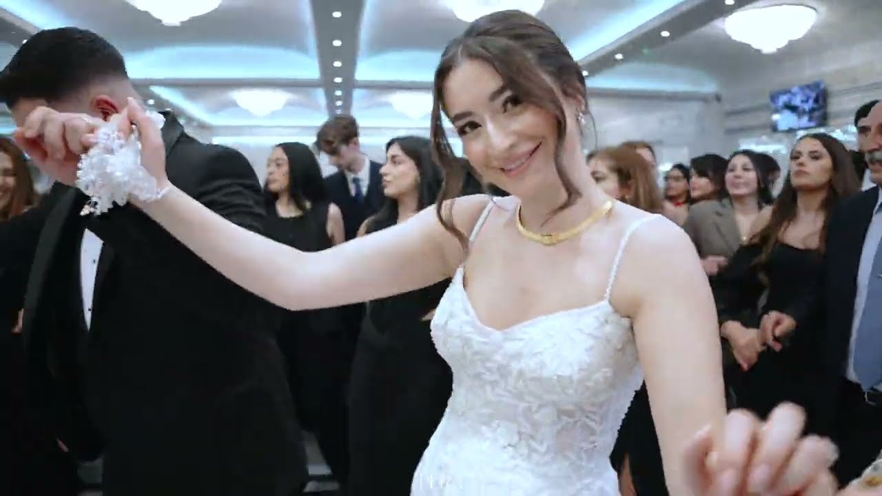 BUSRA & HASAN / GRUP SEYRAN / TUFAN DERINCE / PERA WEDDINGS