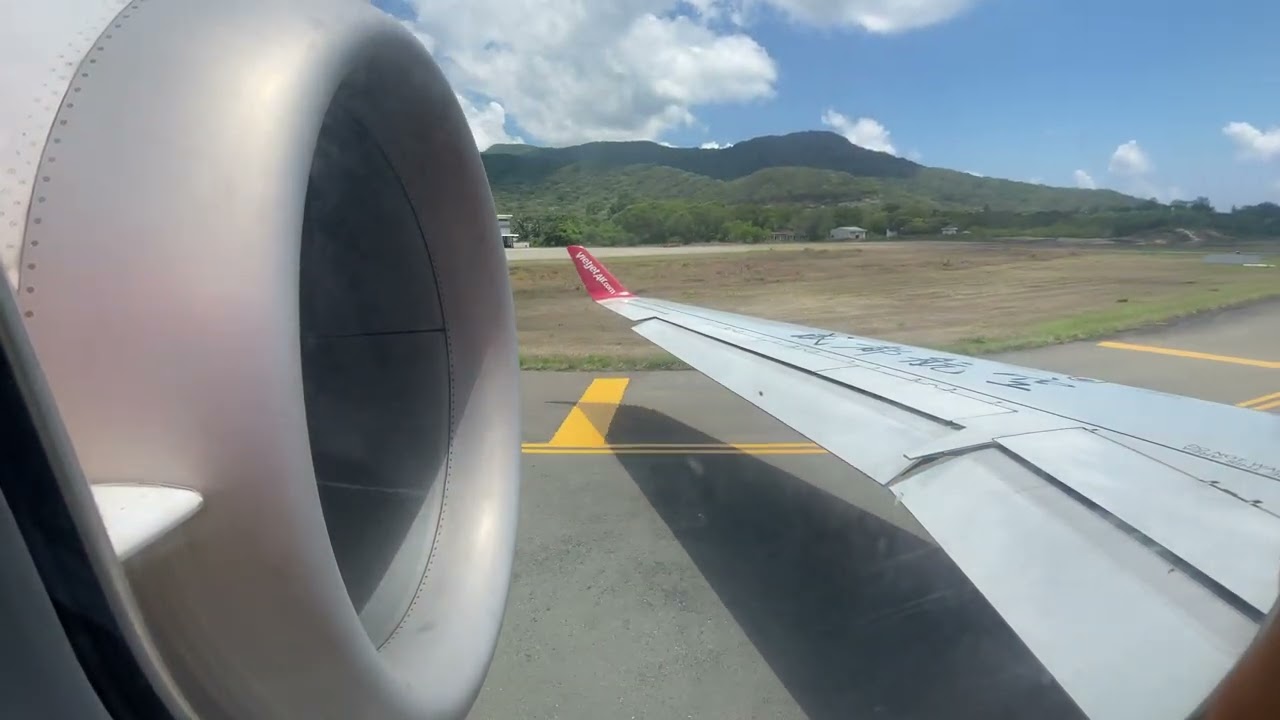 Vietjet Air | Comac C909 | Con Dao-Ho Chi Minh (VCS-SGN) | Takeoff at VCS