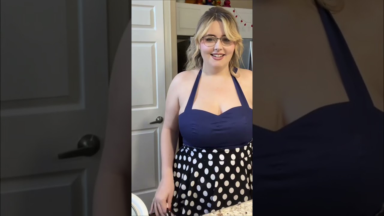 Naturally Beautiful Older Women Over 40 - Daily Life of Single Parent Cooking 👨&zwj;🍳