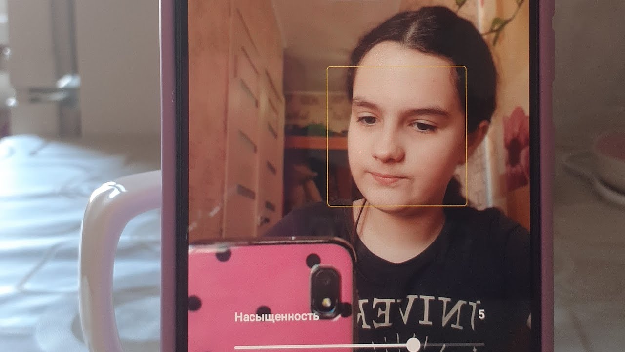 Напишите в ком мне идёт синий цвет волос 
