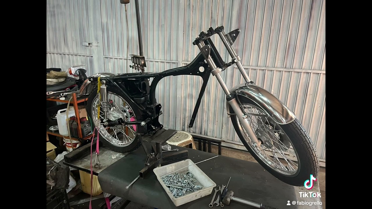 Restauração Honda ML 1982 feita pela Hufa motos