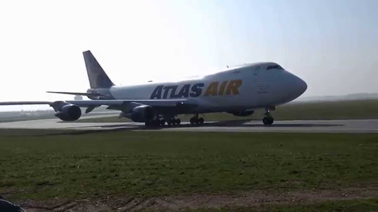 Flughafen Graz Takeoff Boeing 747-400F AtlasAir Etihad Cargo