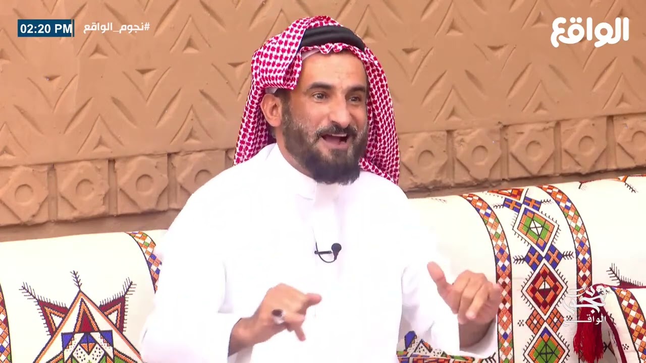 انت ما لك حق تحكم علي بالحديث ! | هجوم قبلان بن لويف بعد حديث احثوا في وجوه المداحين #نجوم_الواقع