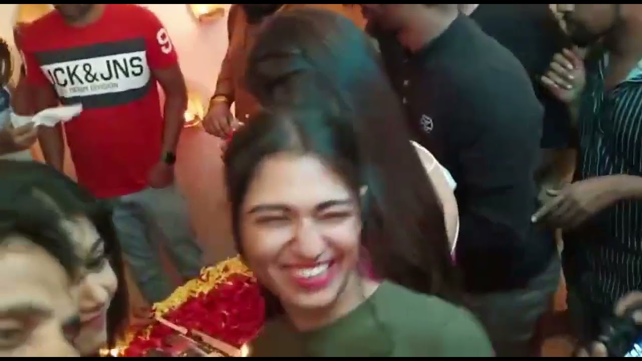 parineeti today shooting ke set per pari emotional