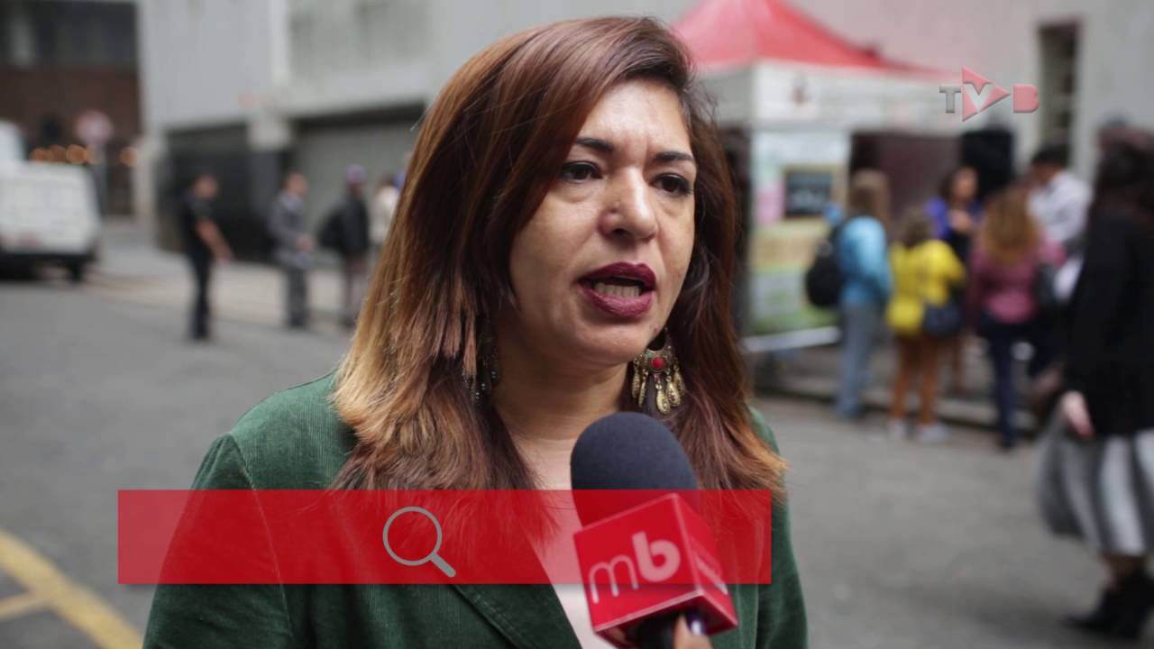 Contra demissões, bancários param Bradesco Nova Central - 10/5/16