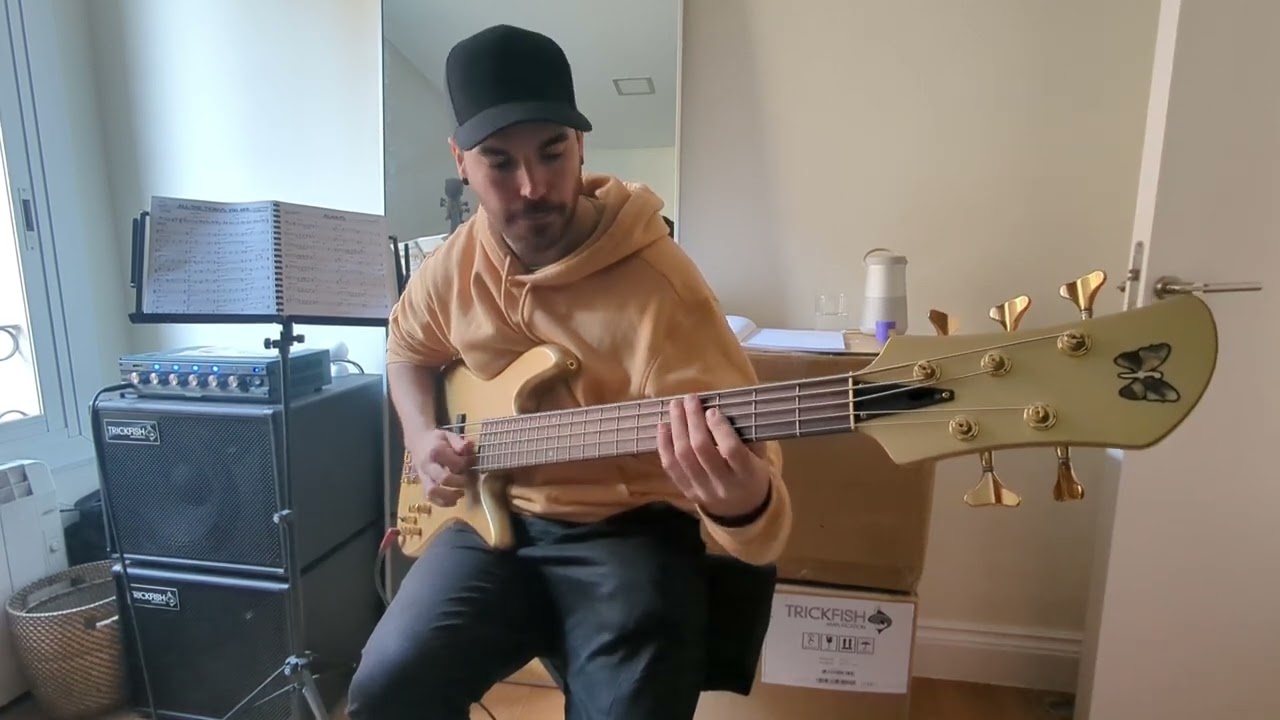 For sale: Fodera Emperor 5 Aztec Gold Brazilian Rosewood