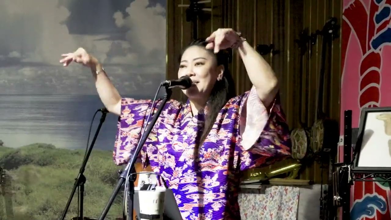 Short Version＞宮古島・島唄居酒屋ぶんみゃあ：島人ぬ宝～ハイサイおじさん / Okinawan music live at Bunmyaa / 冲绳音乐现场演出在Bunmyaa