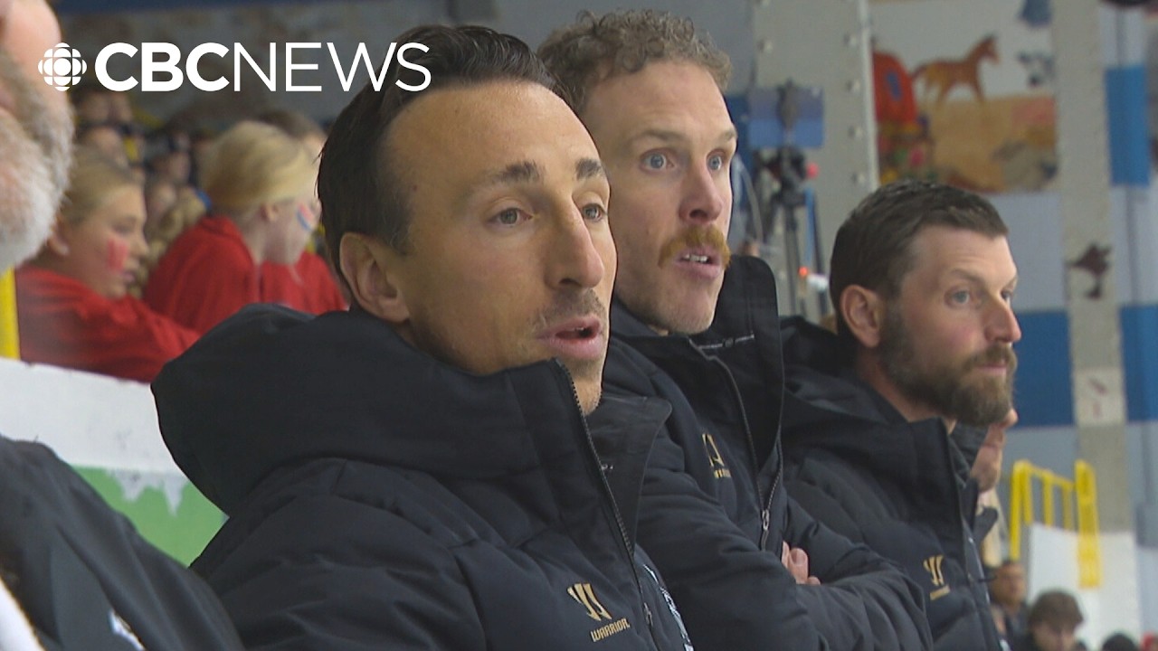 Brad Marchand comes home to support grieving N.S. coach