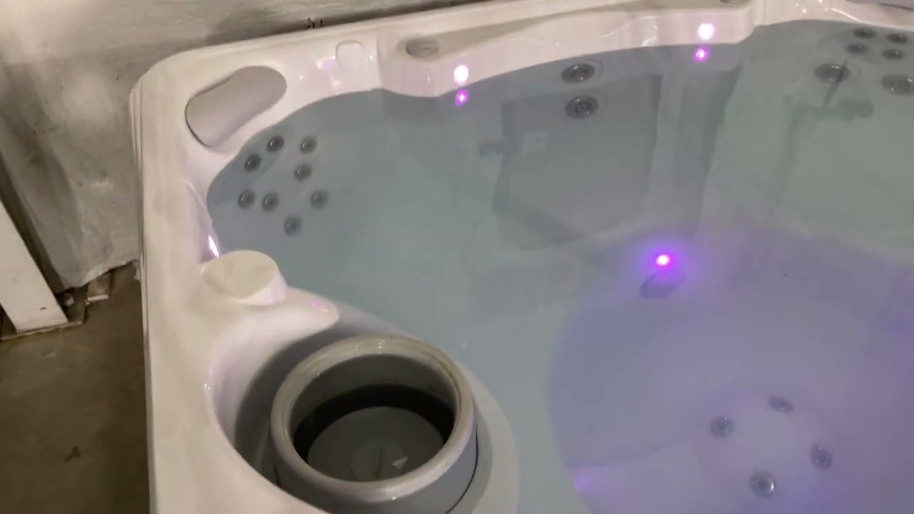 Review of Hot Spring Rythym / Caldera Vanto Spa Hot Tub