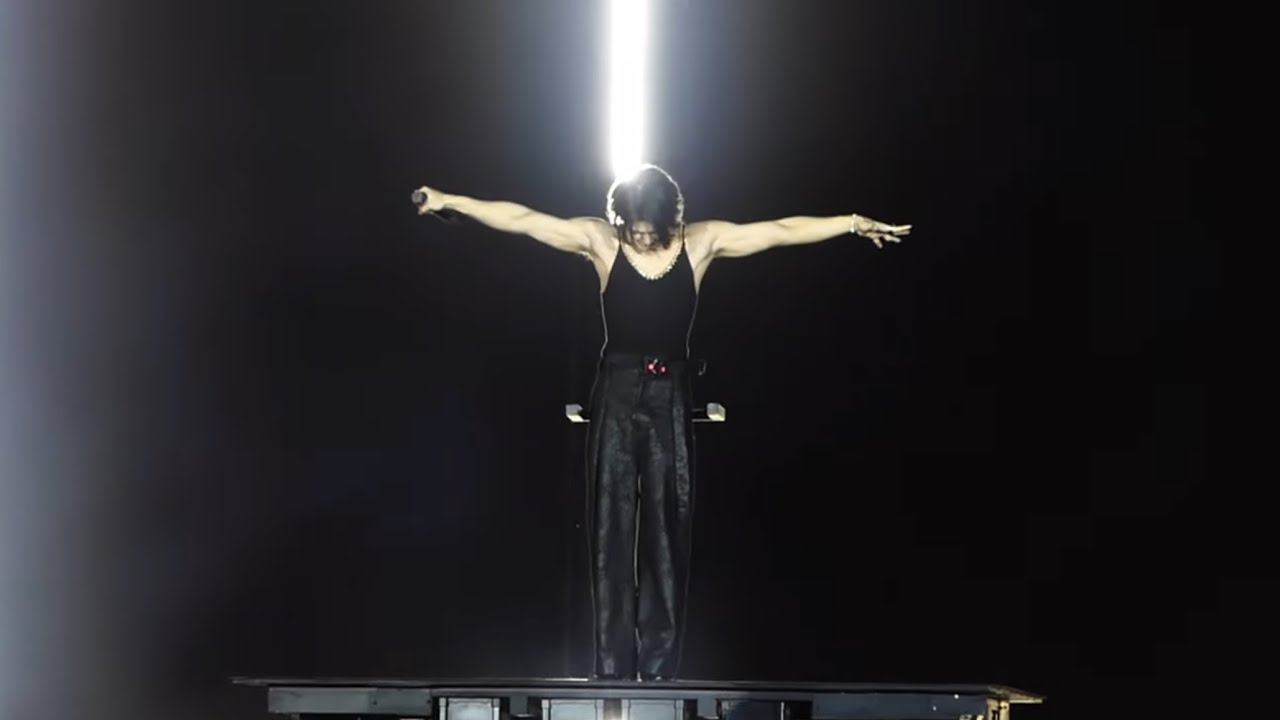 Jeff Satur @ #OneBangkokCountdownCelebration2025