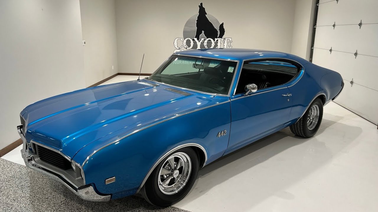 Test Drive 1969 Olds 442 at Coyote Classics