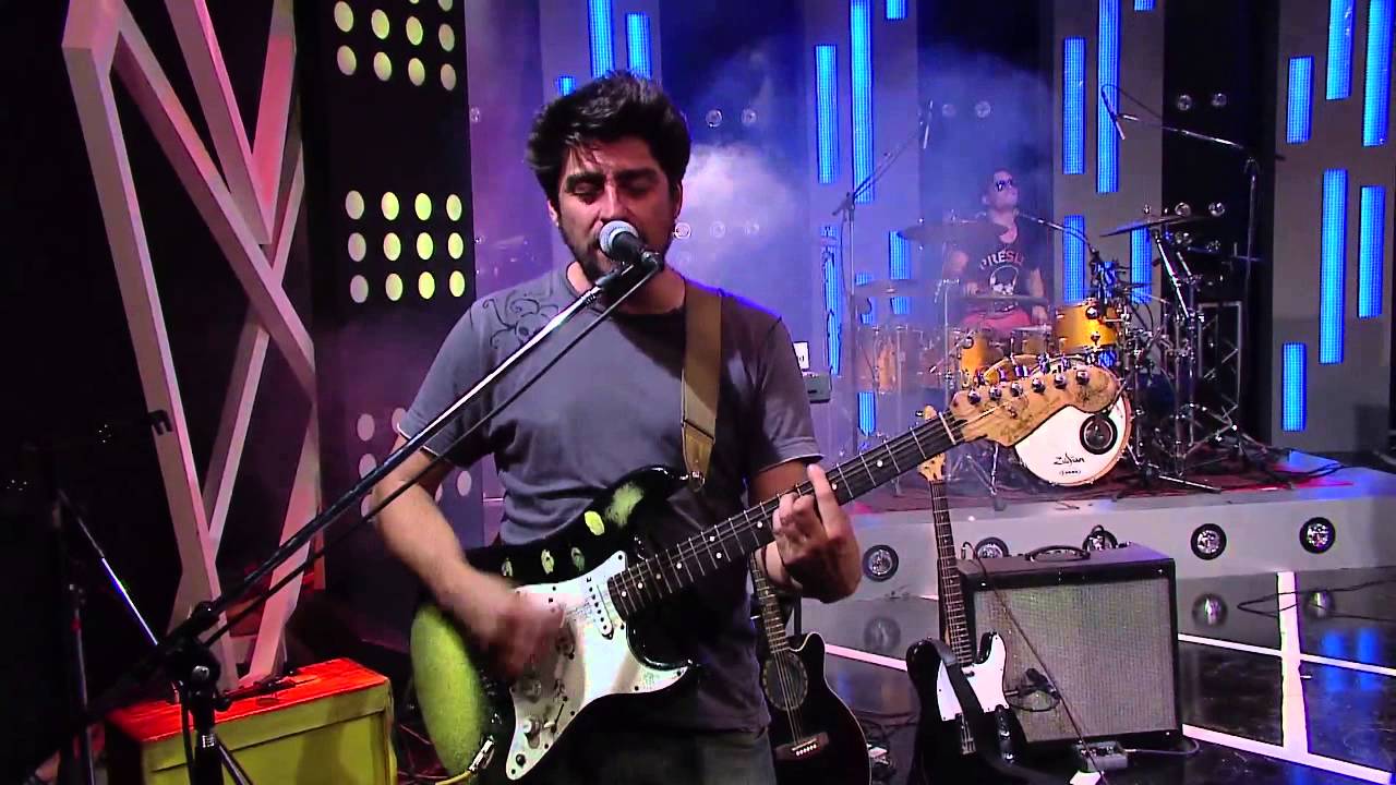 Cielo Razzo - Quien baja la pala - EN ESTEREO