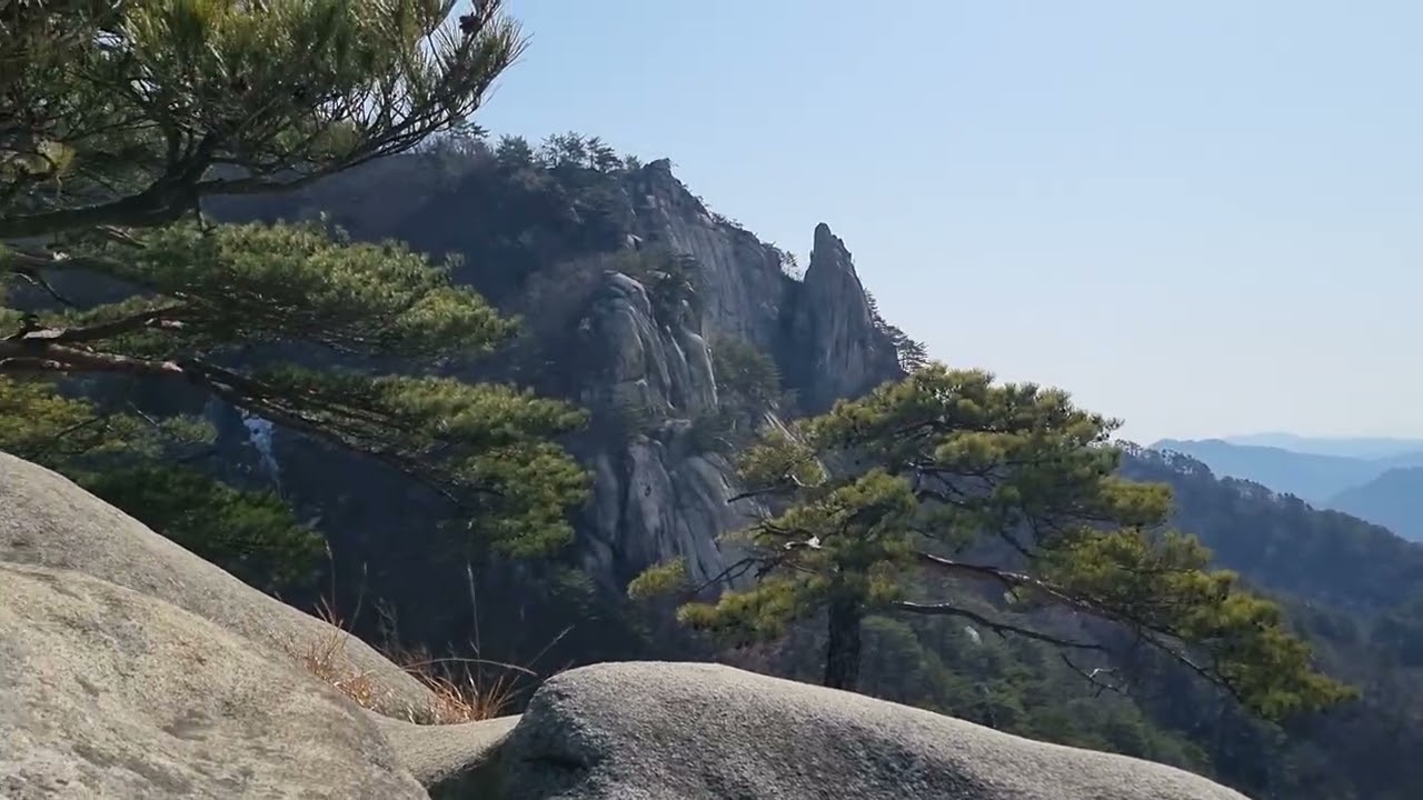 용화산