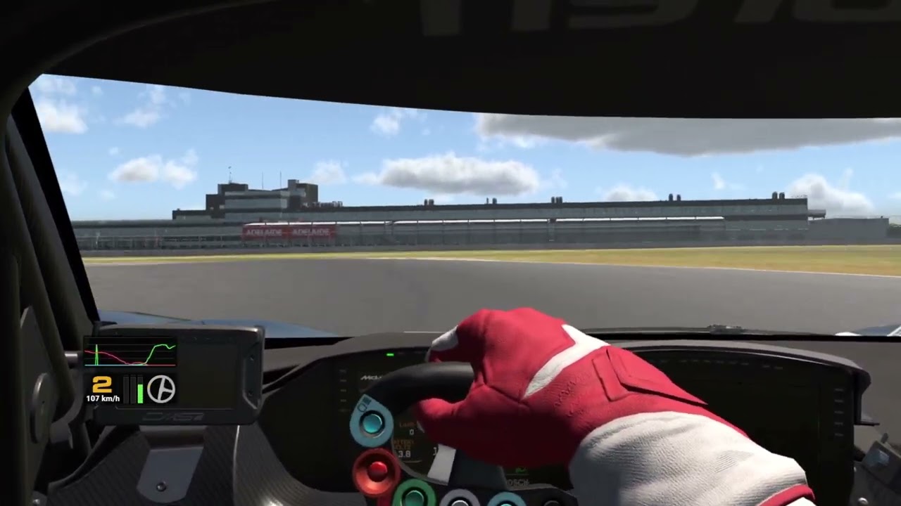 iRacing Onboard Lap: McLaren 720S GT3 EVO at The Bend 26S1 Simucube GT3 Series