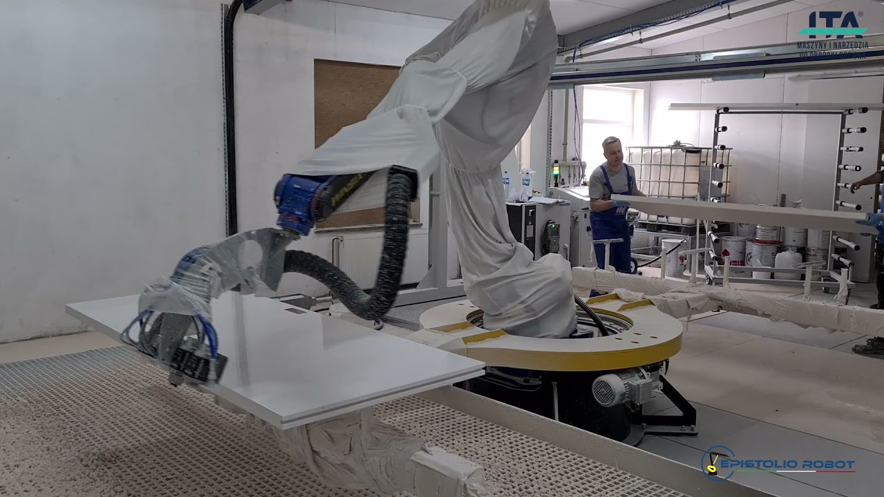 Malowanie drzwi robotem Epistolio Winsix