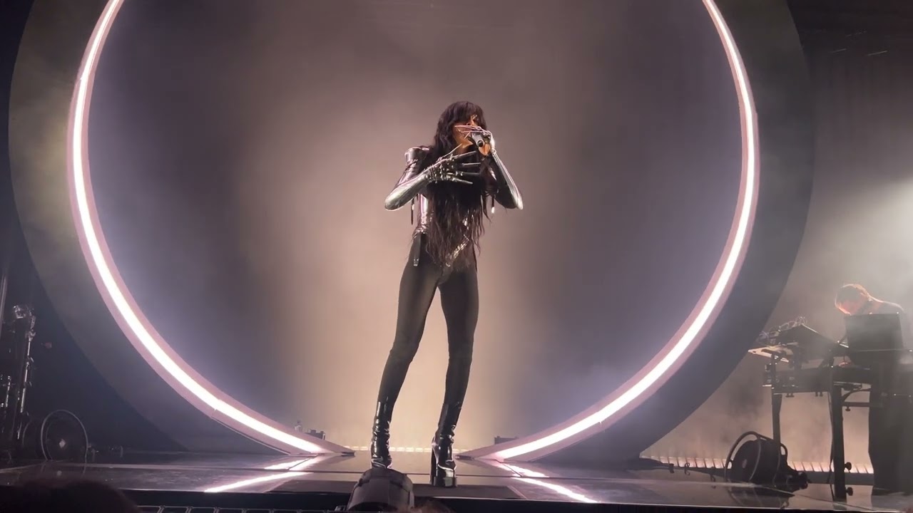 Loreen - Fire Blue (The Tour Life 2025)