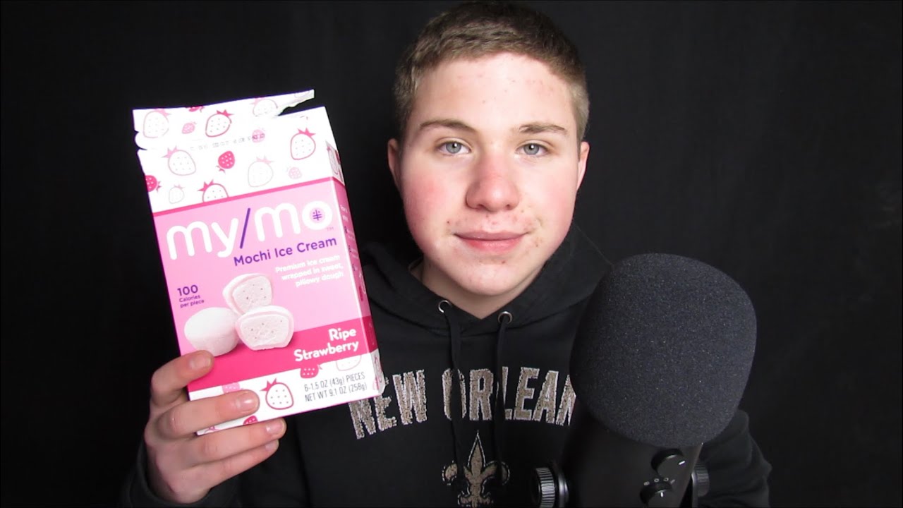 (ASMR) Eating Mochi