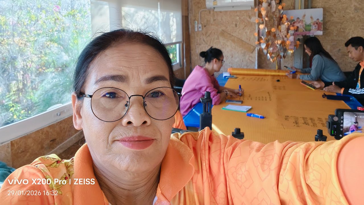 🔴สด.เขียนรายชื่อห่มธาตุพนม