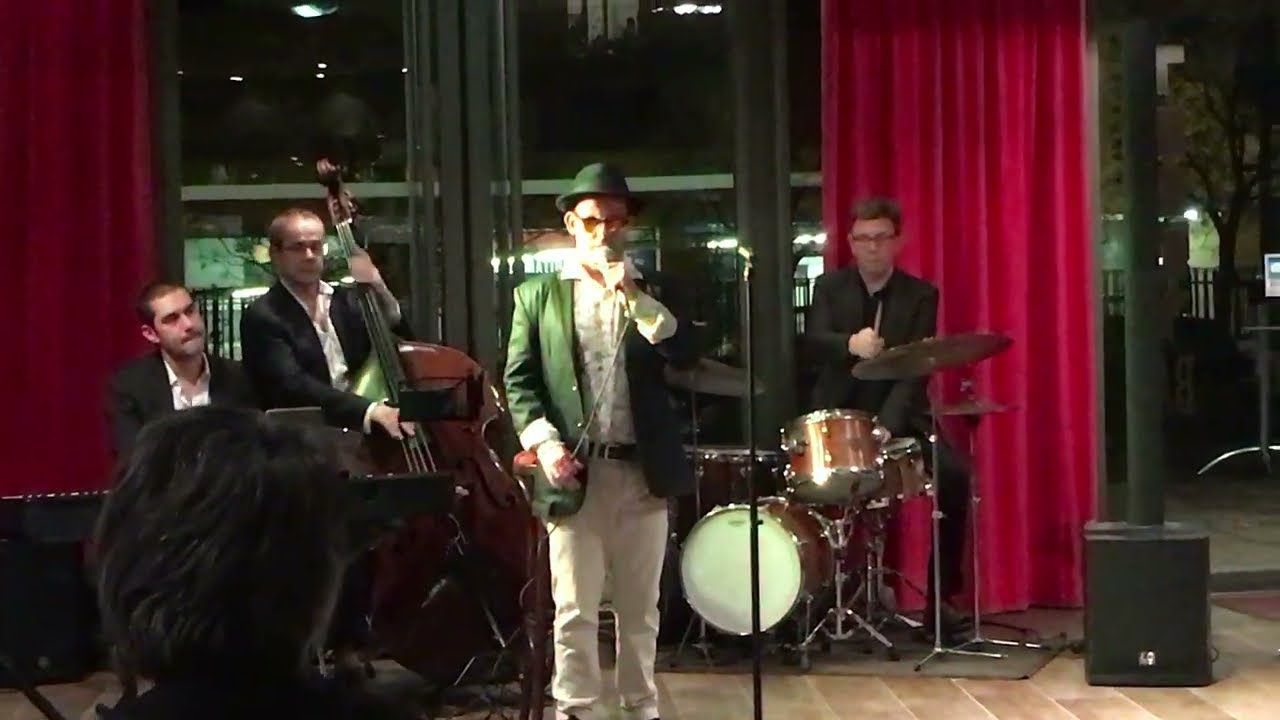 Besame Mucho
