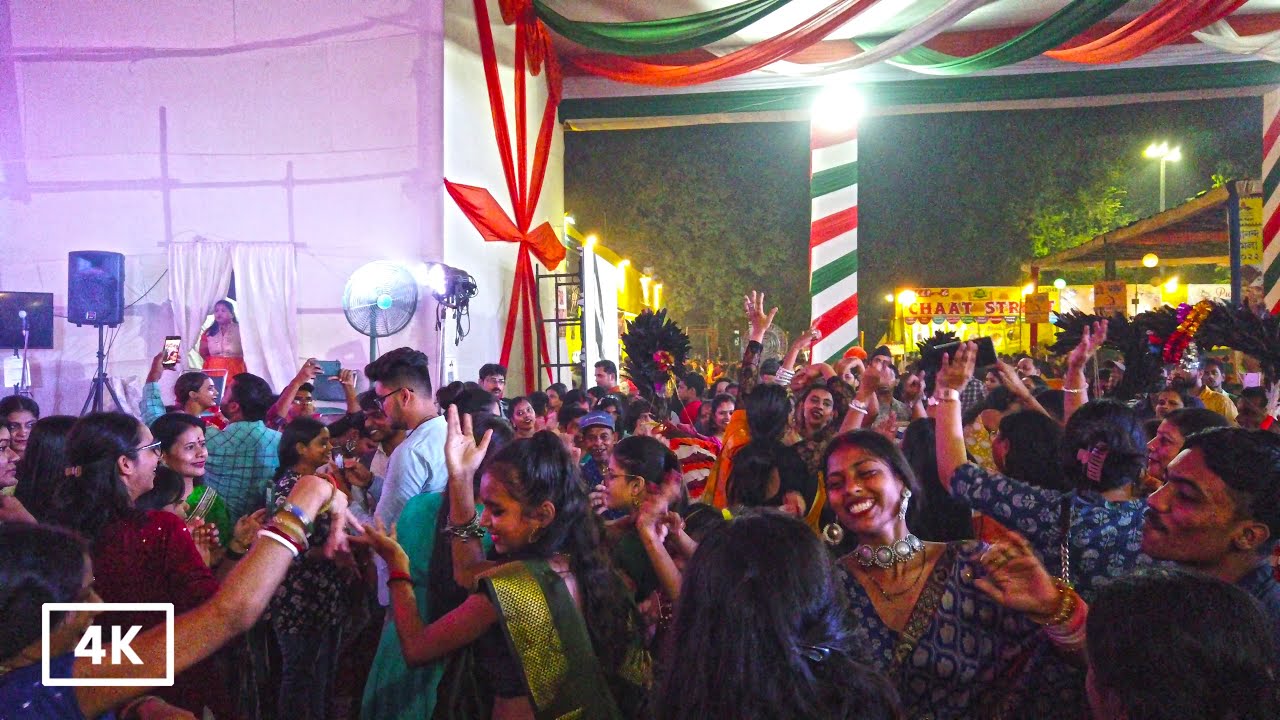 4K CR PARK DURGA PUJA CELEBRATION 2022 | CHITTARANJAN PARK, B BLOCK PANDAL | SOUTH DELHI, INDIA