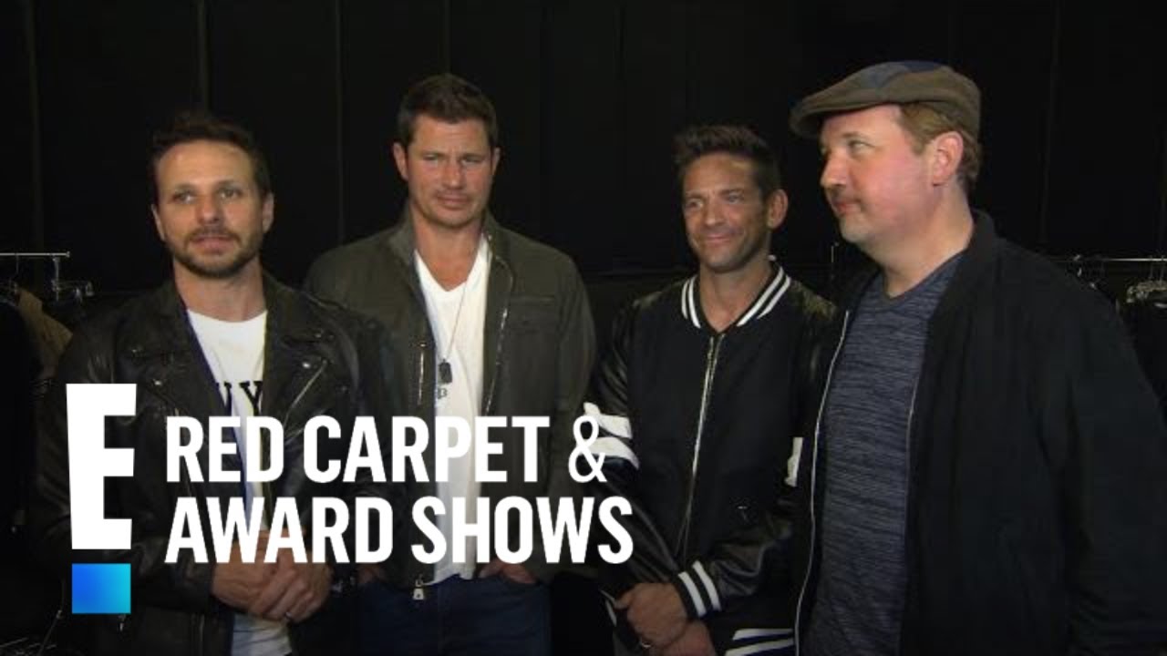 Is 98 Degrees on Santa's Naughty or Nice List? | E! Red Carpet & Award Shows
