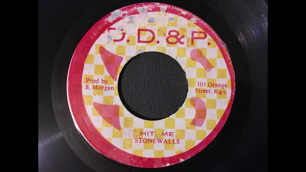 The Stonewalls - Hit Me
