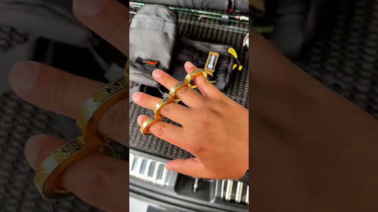 Four Finger Knuckle