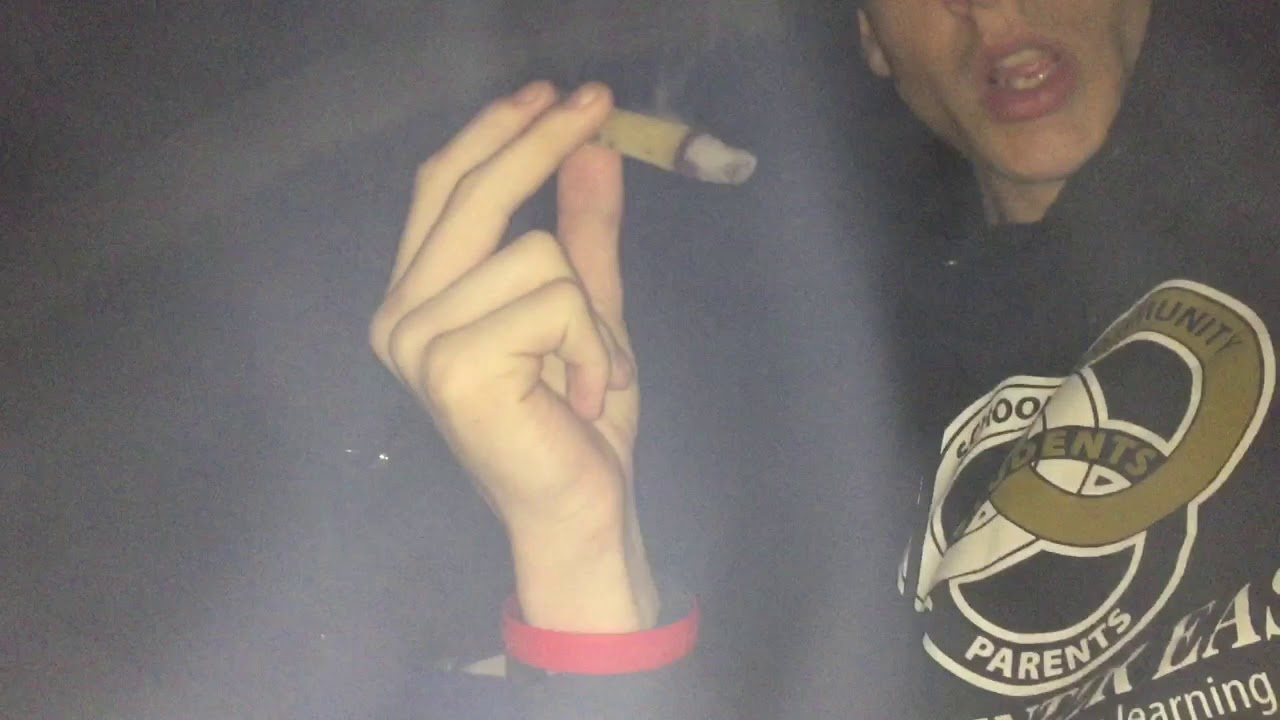 3.5 GRAM DANKWOOD WAKE N BAKE HOTBOX!!!!! MUST WATCH!!!