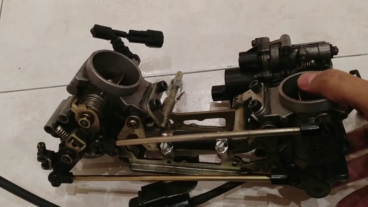 Suzuki DL650 V Strom K5 (THROTTLE BODY)